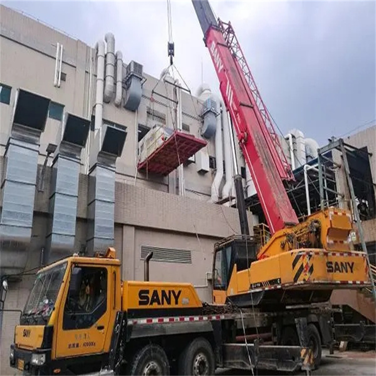 铺前镇一百吨吊车吊臂多长